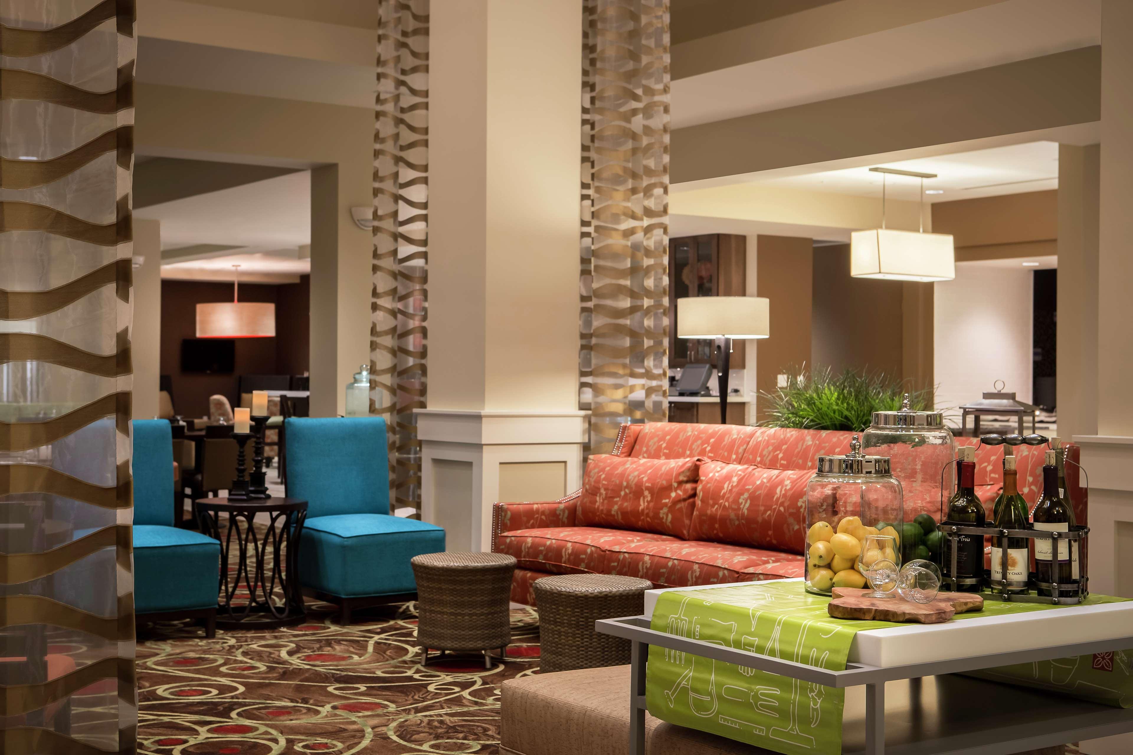 Hilton Garden Inn Bettendorf/ Quad Cities Exterior photo