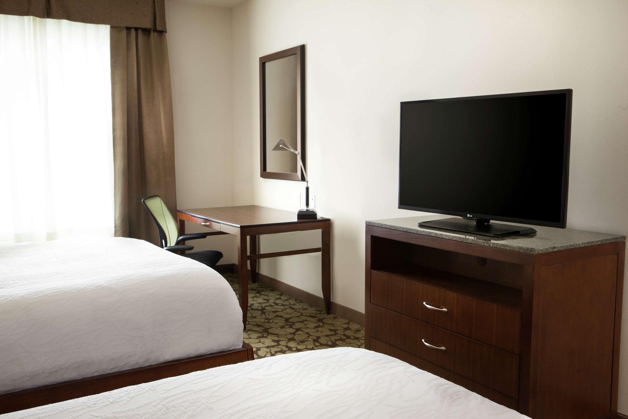 Hilton Garden Inn Bettendorf/ Quad Cities Exterior photo